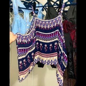 SOLD Cut-out-sleeve top